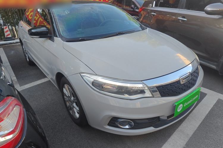 Used Qoros 3 2016 Hatchback 1.6L Automatic Zhiyue Model Front Right 45 Deg