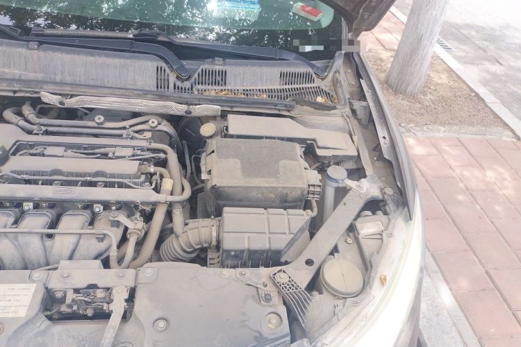 Used Qoros 3 2016 Sedan 1.6L Manual ZhiXiang Model Engine Bay Left