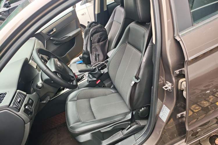 Used Qoros 3 2016 Sedan 1.6L Automatic Zhiyue Model Left Front Seat