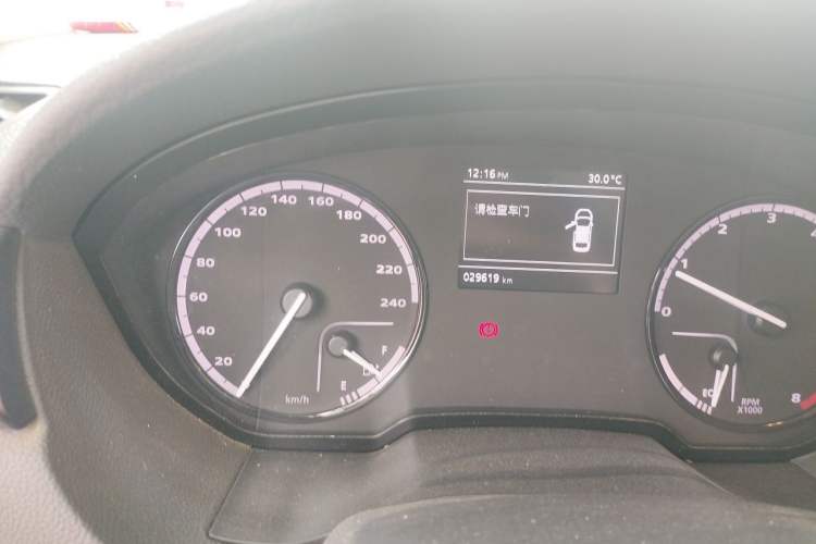 Used Qoros 3 2016 Sedan 1.6L Manual ZhiXiang Model Odometer Close Up