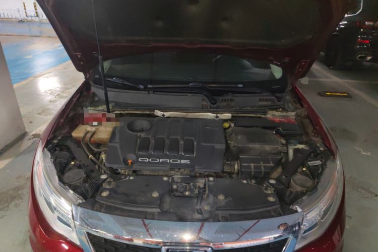 Used Qoros 3 2016 Sedan 1.6T Automatic ZhiKu Model Engine Bay