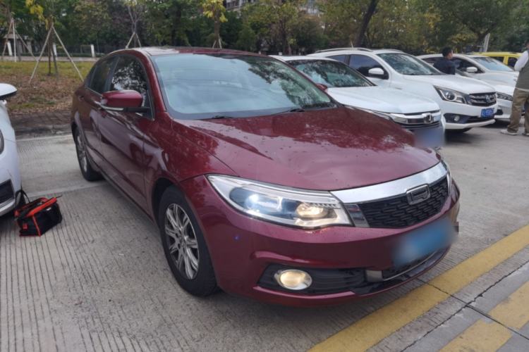 Used Qoros 3 2016 Hatchback 1.6L Automatic Zhiyue Model Front Right 45 Deg