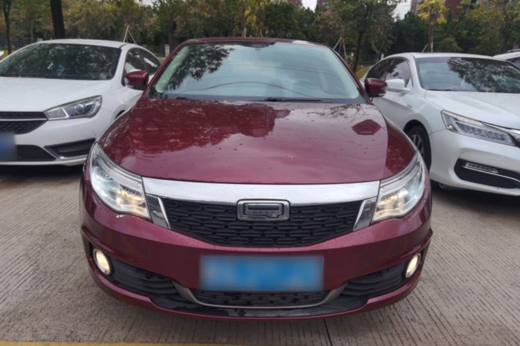 Used Qoros 3 2016 Hatchback 1.6L Automatic Zhiyue Model Front