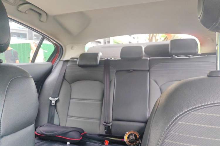 Used Qoros 3 2016 Urban SUV 1.6T Automatic Zhiyue Model Headliner