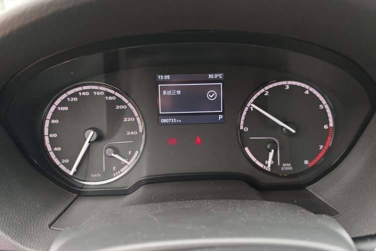 Used Qoros 3 2016 Urban SUV 1.6T Automatic ZhiKu Model Instrument Cluster