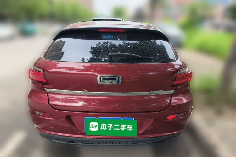 Used Qoros 3 2016 Hatchback 1.6L Automatic Zhiyue Model Rear
