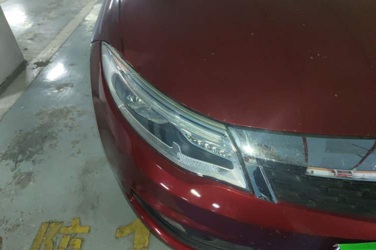 Used Qoros 3 2016 Sedan 1.6T Automatic ZhiKu Model Right Front Headlight