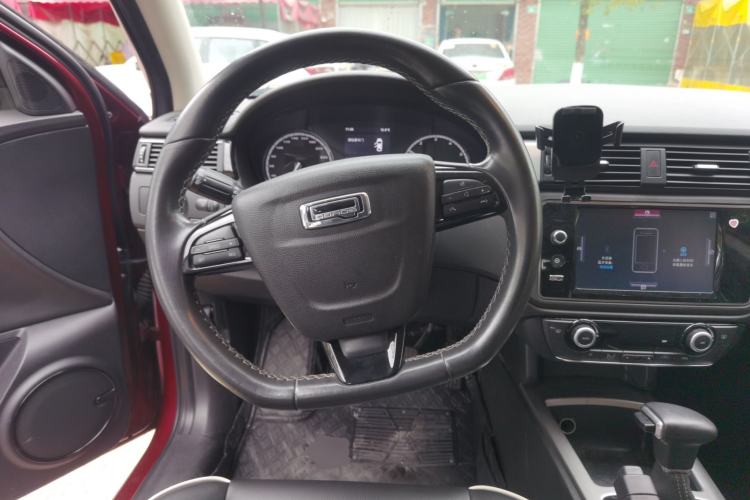 Used Qoros 3 2016 Hatchback 1.6L Automatic Zhiyue Model Steering Wheel