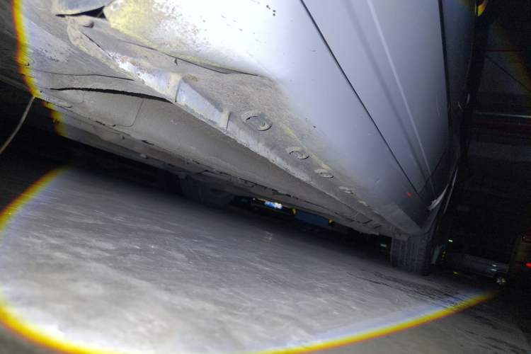 Used Qoros 3 2016 Sedan 1.6L Automatic Zhiyue Model Chassis Front Left
