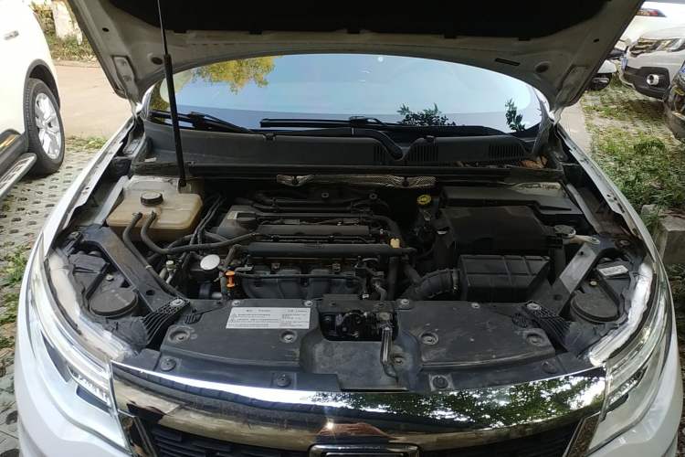 Used Qoros 3 2016 Sedan 1.6L Automatic Zhiyue Model Engine Bay