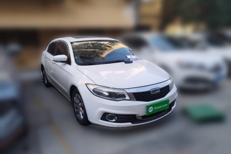 Used Qoros 3 2016 Hatchback 1.6L Automatic Zhiyue Model Exterior 2