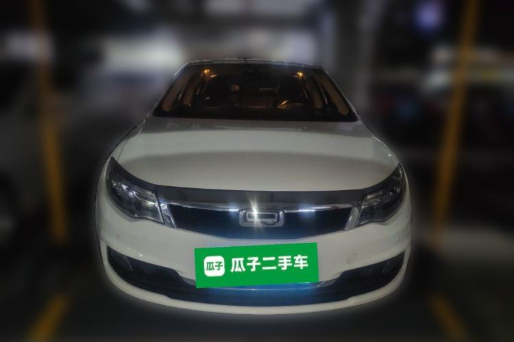 Used Qoros 3 2016 Sedan 1.6L Automatic Zhiyue Model Front