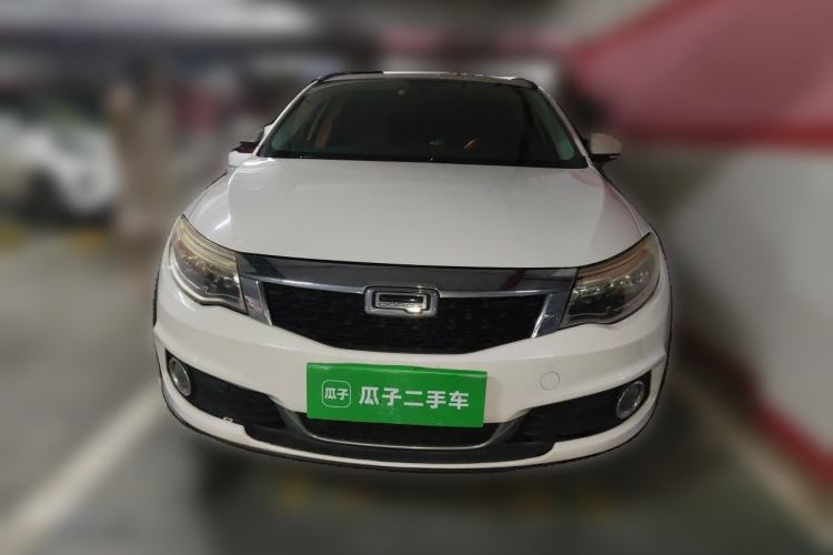 Used Qoros 3 2016 Urban SUV 1.6T Automatic Zhiyue Model Front