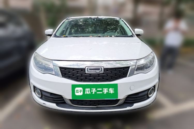 Used Qoros 3 2016 Urban SUV 1.6T Automatic Zhiyue Model Front