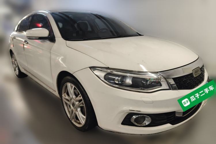 Used Qoros 3 2016 Hatchback 1.6T Automatic ZhiZhen Model Front Right 45 Deg