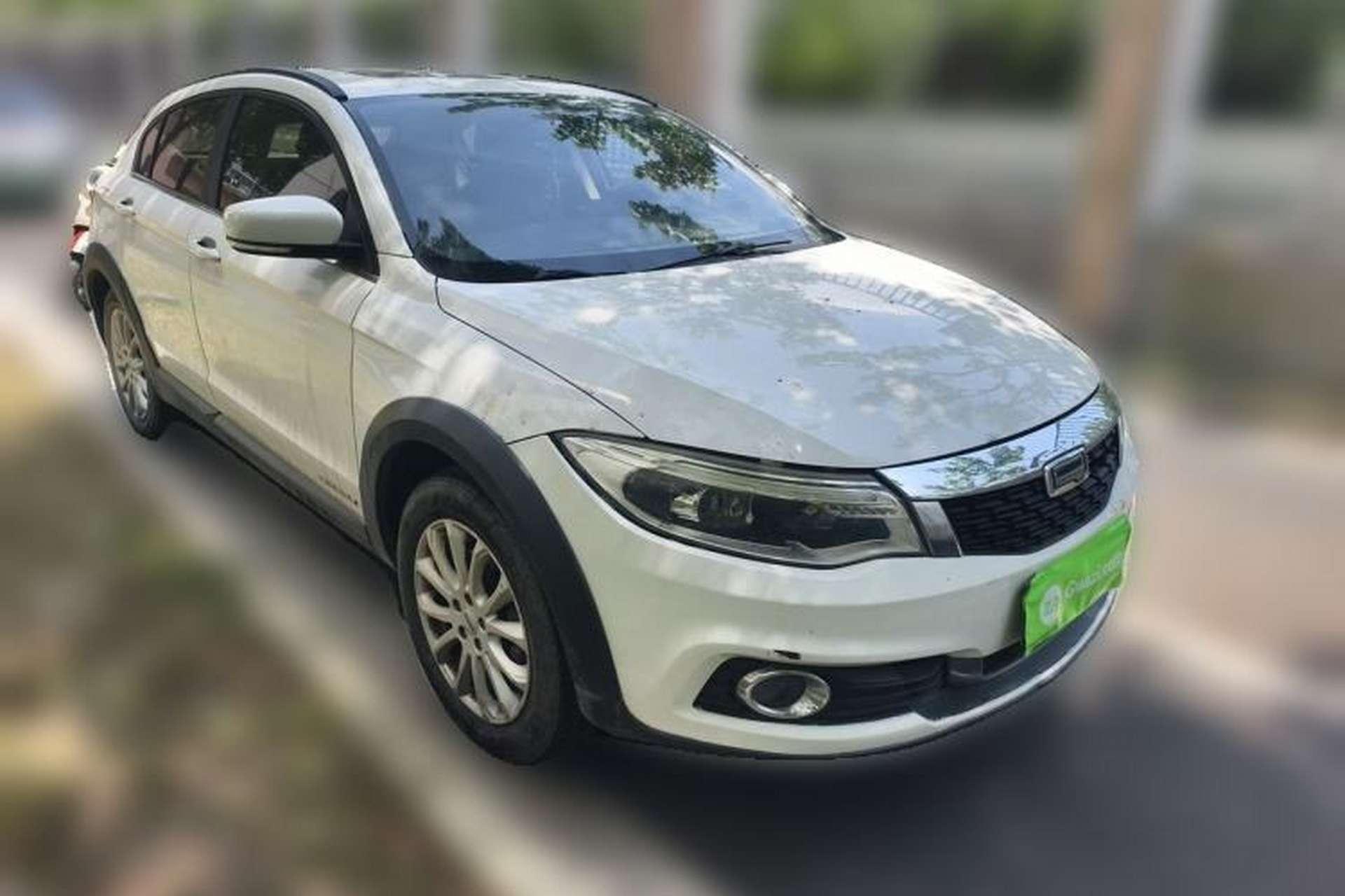 Used Qoros 3 2016 Urban SUV 1.6T Automatic Zhiyue Model Front Right 45 Deg