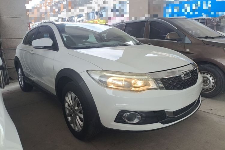 Used Qoros 3 2016 Urban SUV 1.6T Automatic Zhiyue Model Front Right 45 Deg