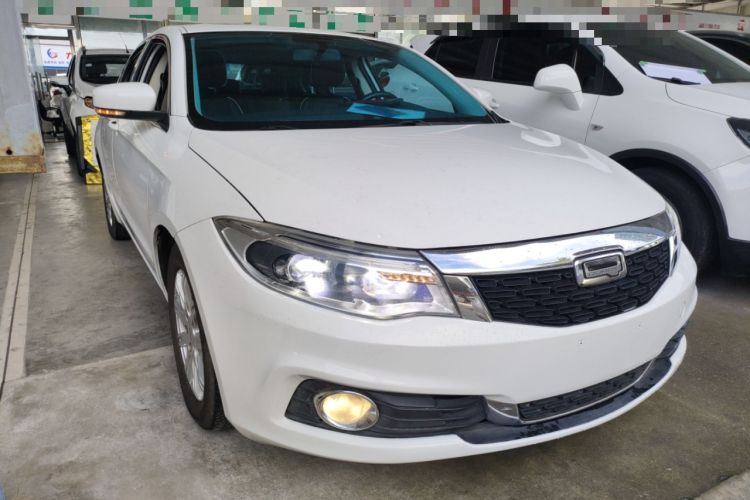 Used Qoros 3 2016 Hatchback 1.6L Automatic Zhiyue Model Front Right 45 Deg