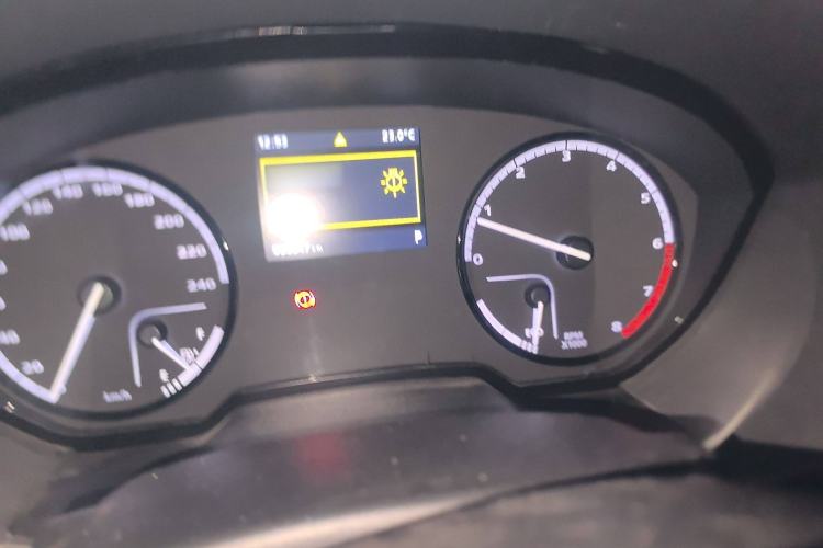 Used Qoros 3 2016 Sedan 1.6L Automatic ZhiNeng Model Instrument Cluster