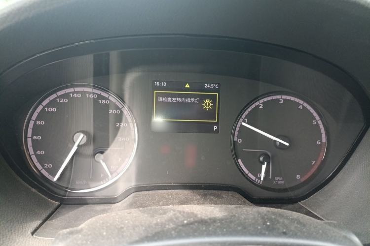Used Qoros 3 2016 Urban SUV 1.6T Automatic Zhiyue Model Instrument Cluster