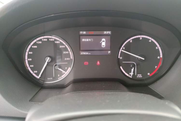 Used Qoros 3 2016 Sedan 1.6T Automatic ZhiZhen Model Instrument Cluster
