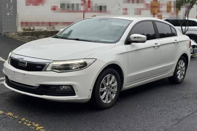 Used Qoros 3 2016 Sedan 1.6L Automatic ZhiNeng Model