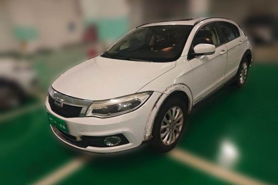 Qoros 3 2016