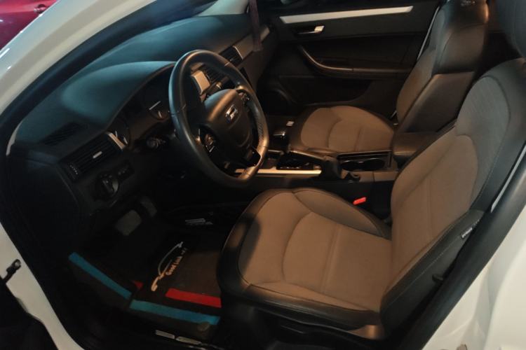 Used Qoros 3 2016 Urban SUV 1.6T Automatic Zhiyue Model Left Front Seat
