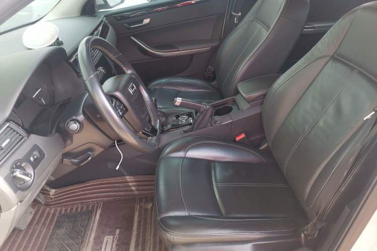 Used Qoros 3 2016 Sedan 1.6T Automatic ZhiZhen Model Left Front Seat
