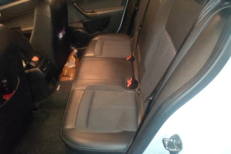 Used Qoros 3 2016 Sedan 1.6L Automatic Zhiyue Model Left Rear Seat