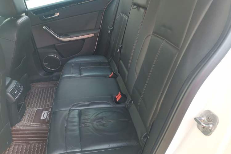 Used Qoros 3 2016 Sedan 1.6T Automatic ZhiZhen Model Left Rear Seat