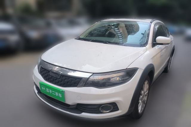 Used Qoros 3 2016 Urban SUV 1.6T Automatic ZhiKu Model