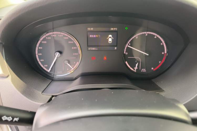 Used Qoros 3 2016 Sedan 1.6L Automatic Zhiyue Model Odometer Close Up