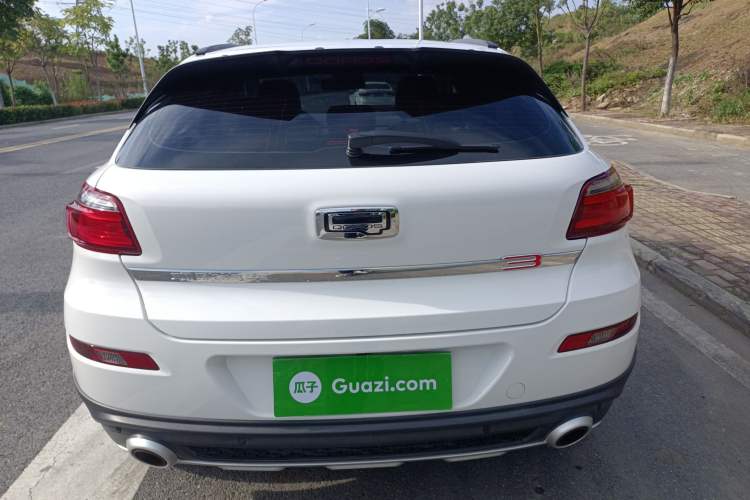 Used Qoros 3 2016 Urban SUV 1.6T Automatic Zhiyue Model Rear