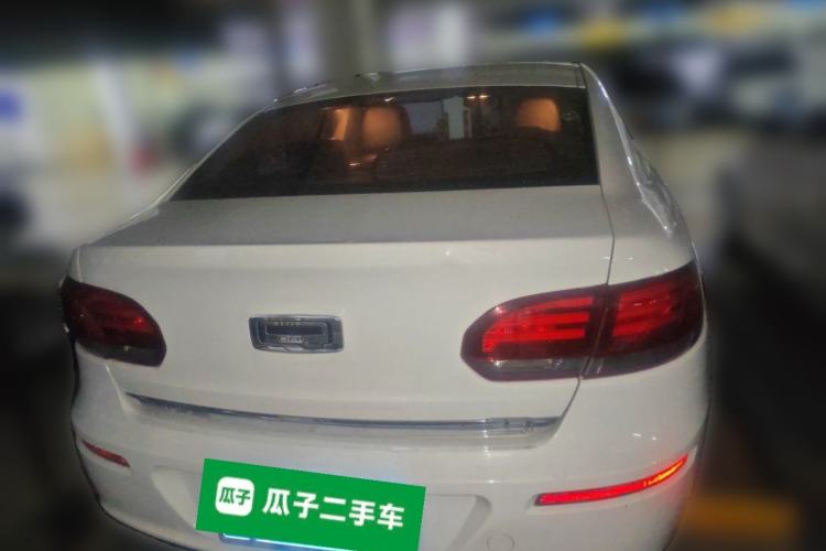 Used Qoros 3 2016 Sedan 1.6L Automatic Zhiyue Model Rear