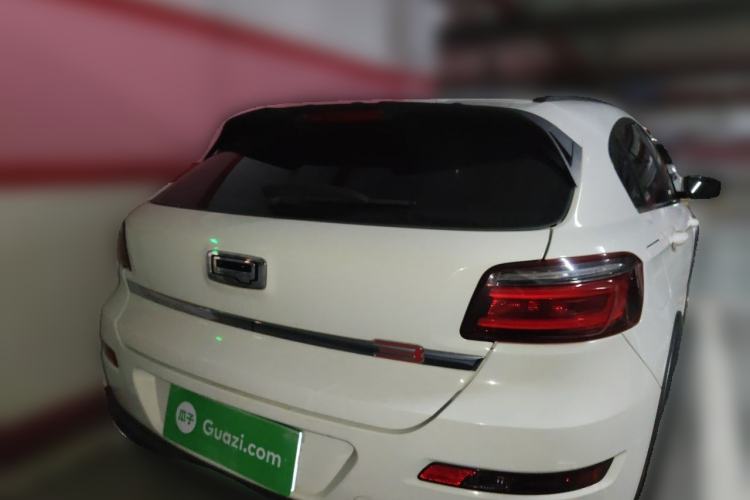 Used Qoros 3 2016 Urban SUV 1.6T Automatic Zhiyue Model Rear