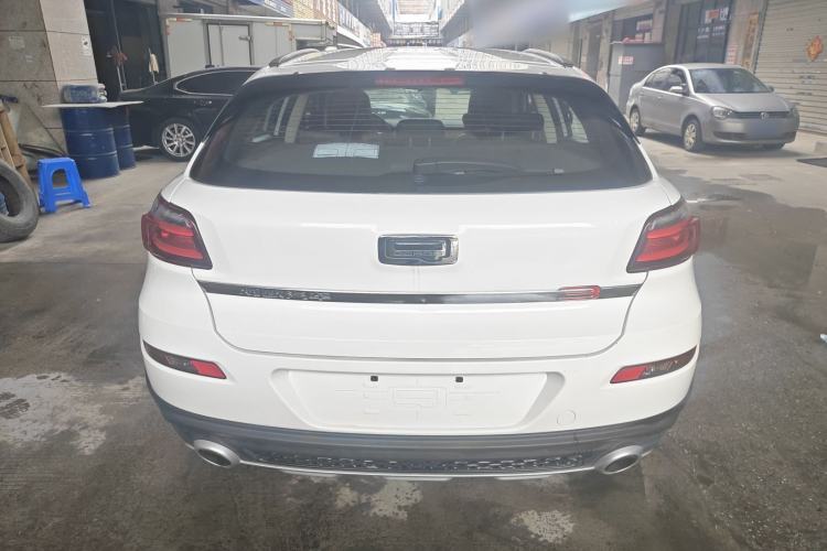 Used Qoros 3 2016 Urban SUV 1.6T Automatic Zhiyue Model Rear