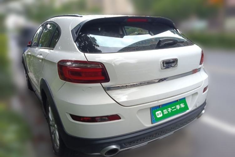 Used Qoros 3 2016 Urban SUV 1.6T Automatic Zhiyue Model Rear Left 45 Deg