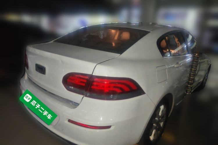 Used Qoros 3 2016 Sedan 1.6L Automatic Zhiyue Model Rear Right 45 Deg