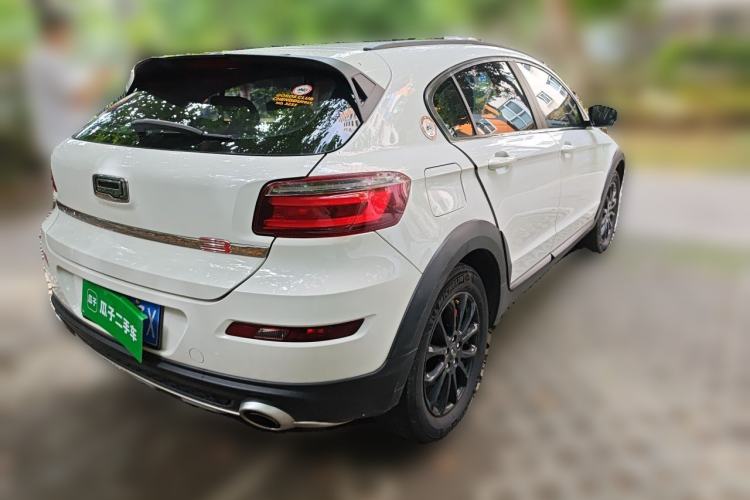 Used Qoros 3 2016 Urban SUV 1.6T Automatic Zhiyue Model Rear Right 45 Deg