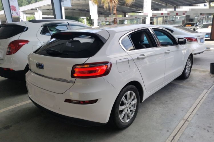 Used Qoros 3 2016 Hatchback 1.6L Automatic Zhiyue Model Rear Right 45 Deg