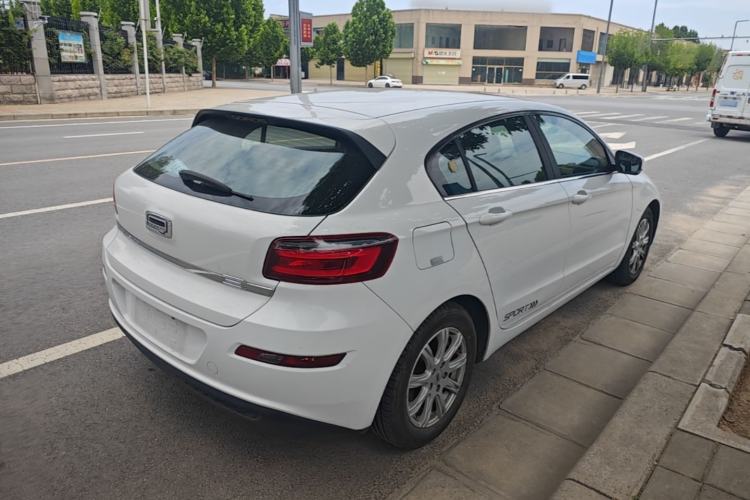 Used Qoros 3 2016 Hatchback 1.6L Automatic Zhiyue Model Rear Right 45 Deg