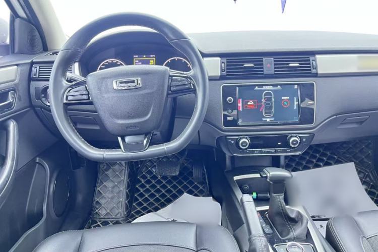 Used Qoros 3 2016 Sedan 1.6L Automatic Zhiyue Model Steering Wheel