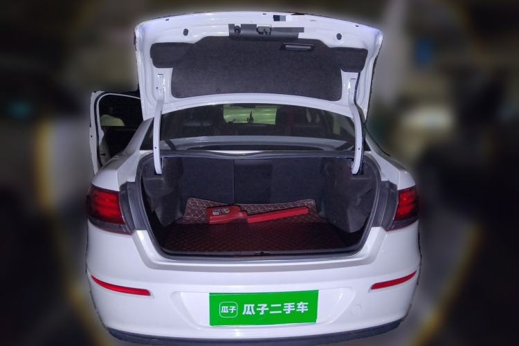 Used Qoros 3 2016 Sedan 1.6L Automatic Zhiyue Model Trunk