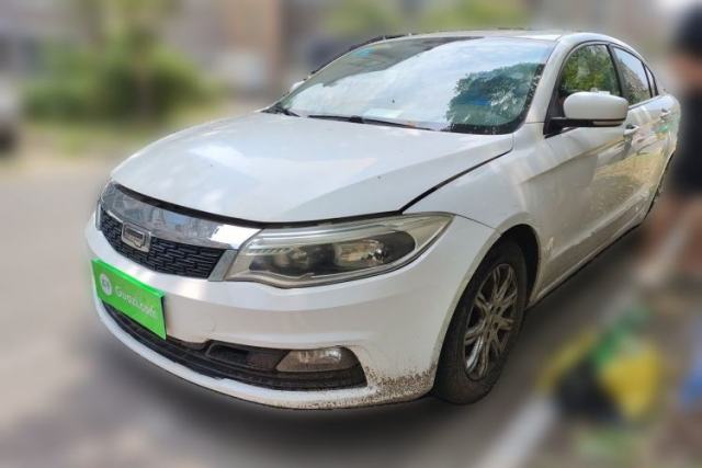 Used Qoros 3 2016 Sedan 1.6L Automatic Zhiyue Model