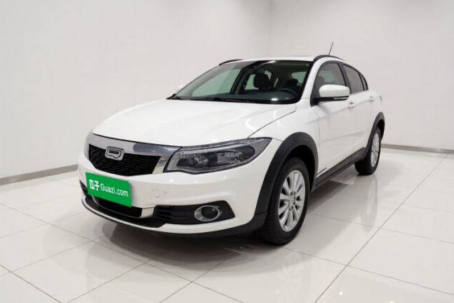 Używany Qoros 3 2016 Urban SUV 1.6T Automatic Zhiyue Model