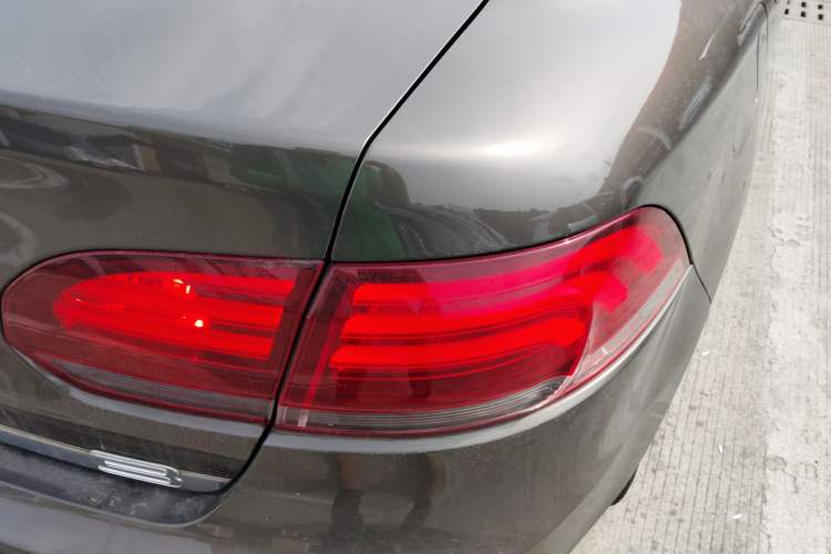 Used Qoros 3 2017 Sedan 1.6L Automatic Zhiyue Model Exterior 6
