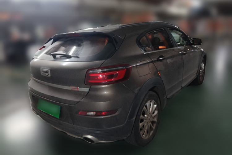 Used Qoros 3 2017 Urban SUV 1.6T Manual Zhiyue Model Rear Right 45 Deg