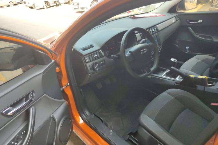 Used Qoros 3 2017 GT 1.6T Manual Enjoyment Model Driver Seat