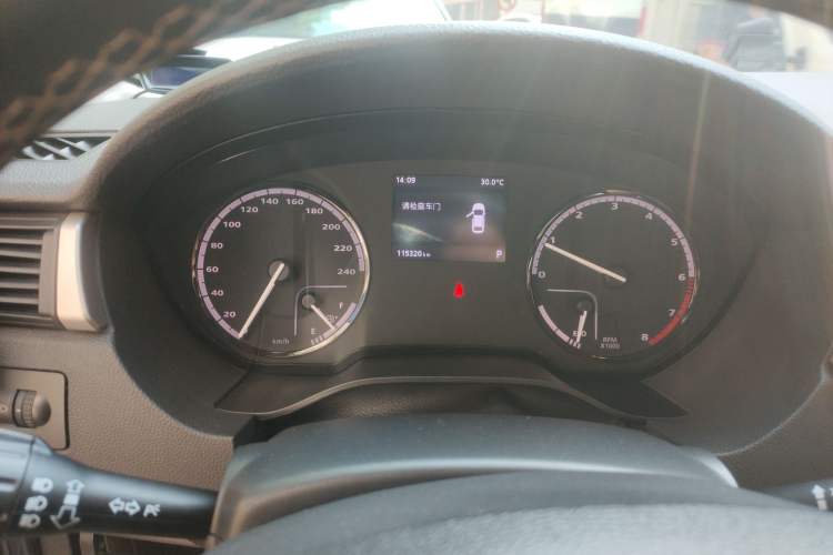 Used Qoros 3 2017 Hatchback 1.6L Automatic Zhiyue Model Instrument Cluster